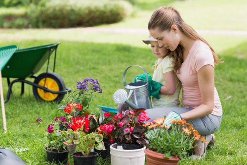 Flexible payment methods for Gardeners Tottenham Green services